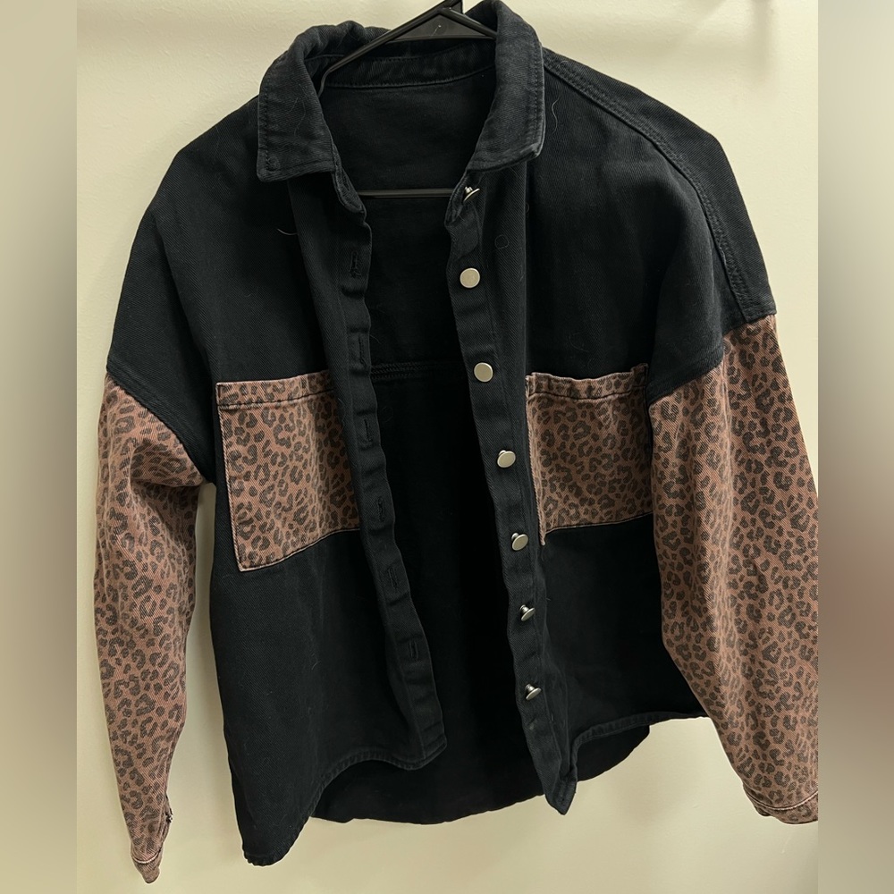 Leopard shacket! - Picture 2 of 3